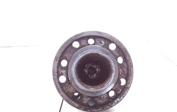 Mercedes-Benz C W205 Front wheel hub spindle knuckle