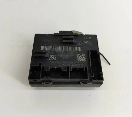Audi A3 S3 8V Door control unit/module 5Q0959592E 5Q0959592B