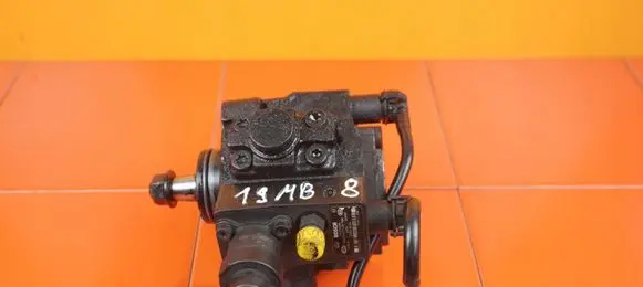 Ford Fiesta Fuel injection high pressure pump 0445010206 D4FD 19MB8
