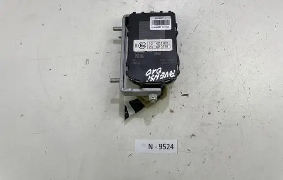 Toyota Avensis T270 Alarm system siren 8904005040