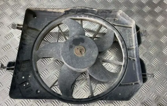 Ford Focus Radiator cooling fan shroud 98AB8C607JF 0130104806