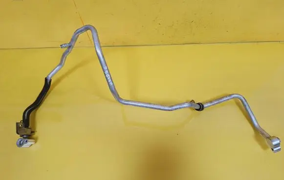 Mazda 6 Air conditioning (A/C) pipe/hose 