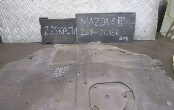 Mazda CX-5 Engine splash shield/under tray 56078K6805