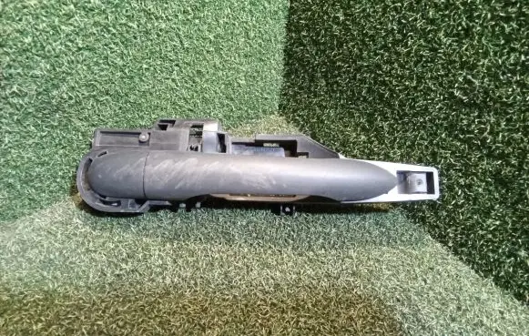 Renault Kangoo II Front door exterior handle 8200497521 242485