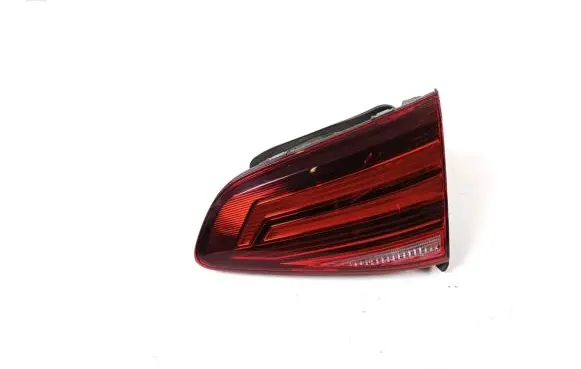 Volkswagen e-Golf Tailgate rear/tail lights 5G0945094AG