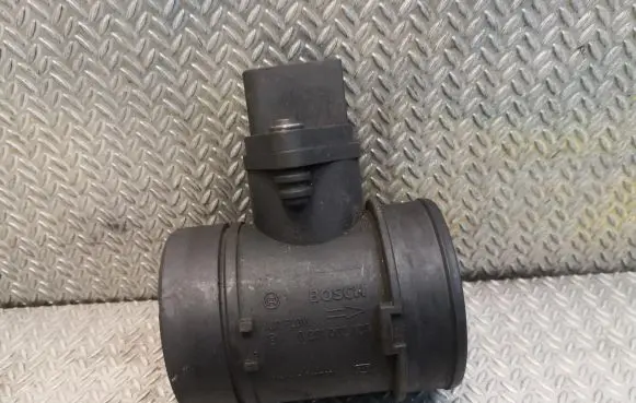 Porsche Cayenne (9PA) Mass air flow meter 0281002435