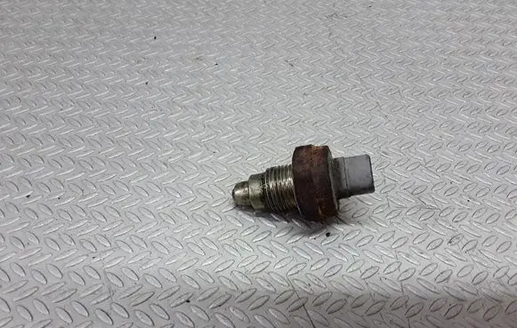 Toyota Avensis T250 Reversing light switch sensor 
