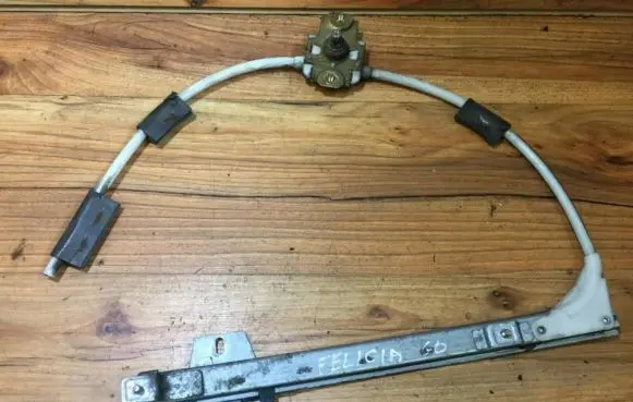 Skoda Felicia I Sliding door window regulator with motor 976302486