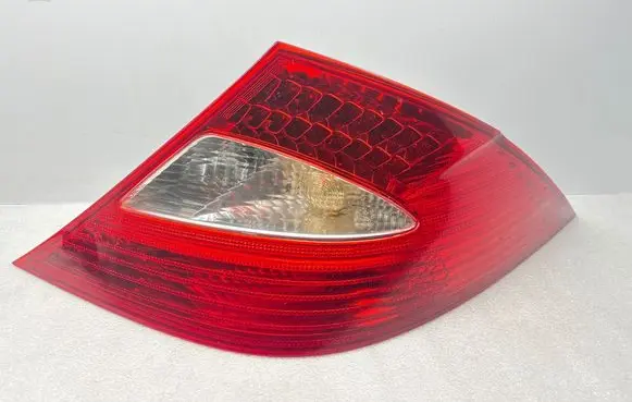 Mercedes-Benz CLS C219 Rear/tail lights A2198200264 427182R 427122R