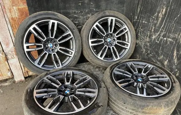 BMW 5 G60 G61 R19 alloy rim 5A324E0