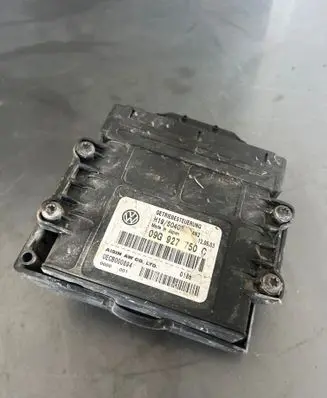 Audi A3 S3 8L Gearbox control unit/module 09G927750C H19S0402 UECB000894