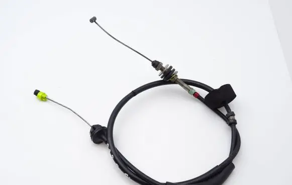 Mazda 323 Throttle cable 