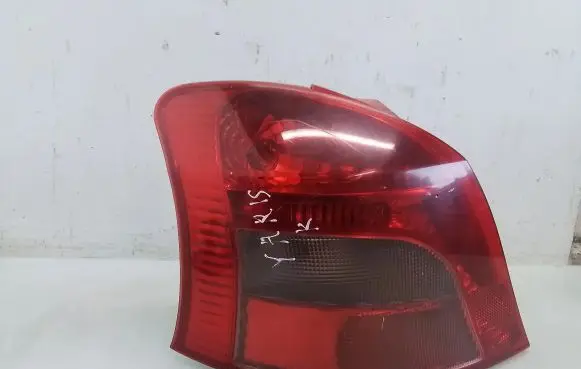 Toyota Yaris Rear/tail lights