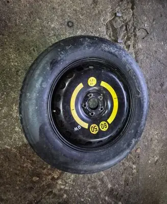 Mercedes-Benz GL X164 R19 spare wheel A1644000102
