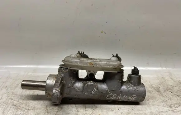 Mitsubishi Grandis Master brake cylinder