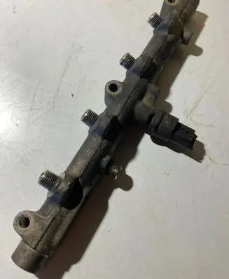 Peugeot 807 Fuel main line pipe 0445214017 010992