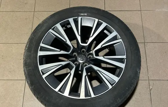 R20 alloy rim