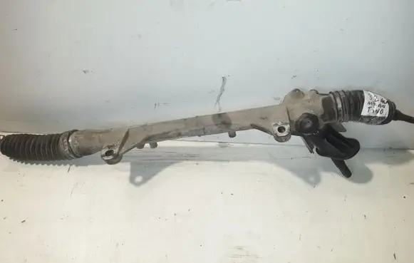 Nissan Almera Tino Steering rack