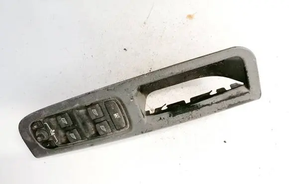 Volvo V50 Electric window control switch 30746184 03451720