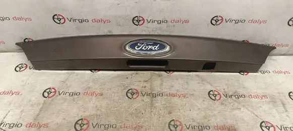 Ford Focus Tailgate trim 11377000 GH4FA BM51N43404A0W