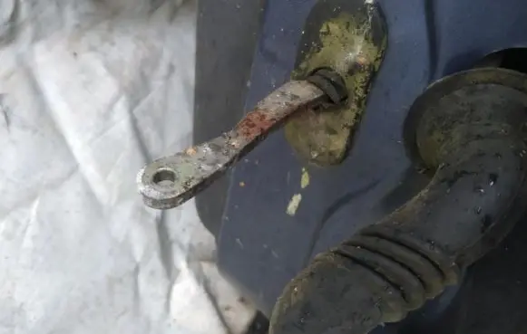 Lancia Kappa Rear door check strap stopper
