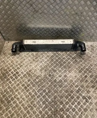 Mercedes-Benz C W204 Intercooler radiator 2045000200 A2045000200