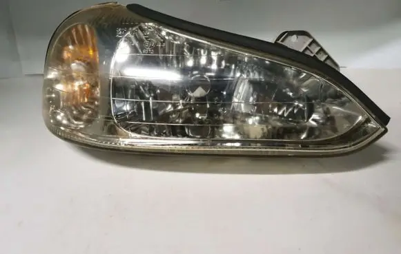 KIA Clarus Headlight/headlamp 0K9B051020
