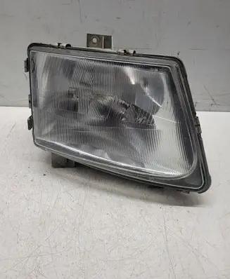 Mercedes-Benz Vito Viano W638 Headlight/headlamp
