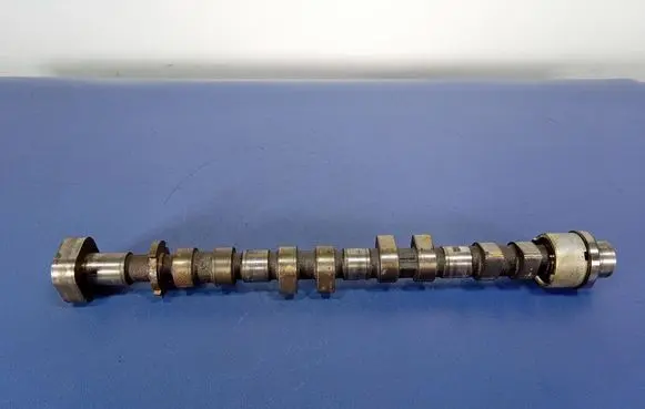 Volvo S90, V90 Camshaft 31430152