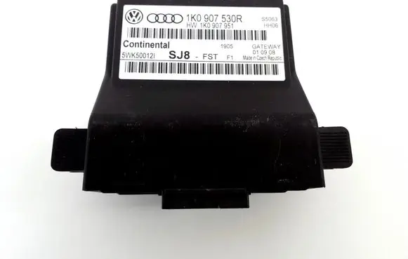 Volkswagen Tiguan Gateway control module 1K0907951 1K0907530R