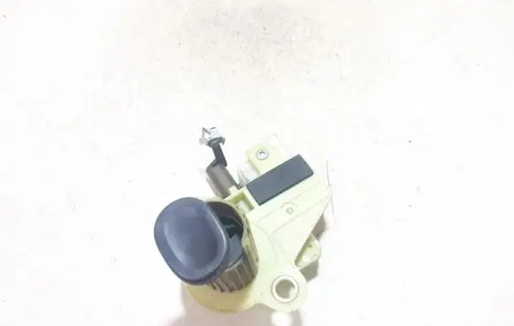 Saab 9-5 Tailgate exterior lock 7700416862