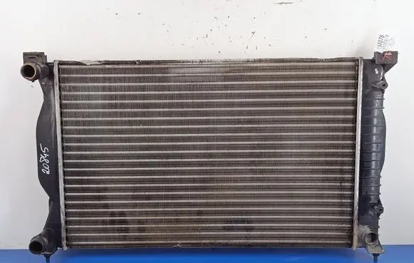 Audi A4 S4 B6 8E 8H Coolant radiator