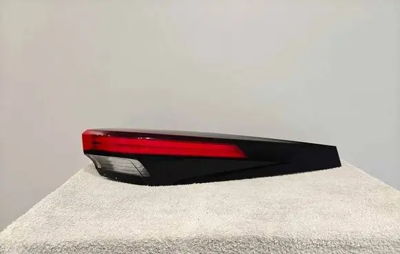 Toyota C-HR II Rear/tail lights
