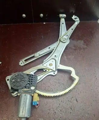 Mercedes-Benz ML W163 Front door window regulator with motor 990407100