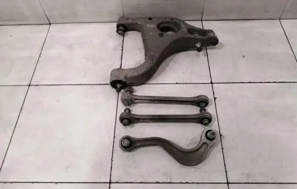 Porsche Panamera (970) Rear control arm 97033104202