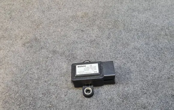 BMW 7 E65 E66 ESP acceleration yaw rate sensor 6753694 0009339