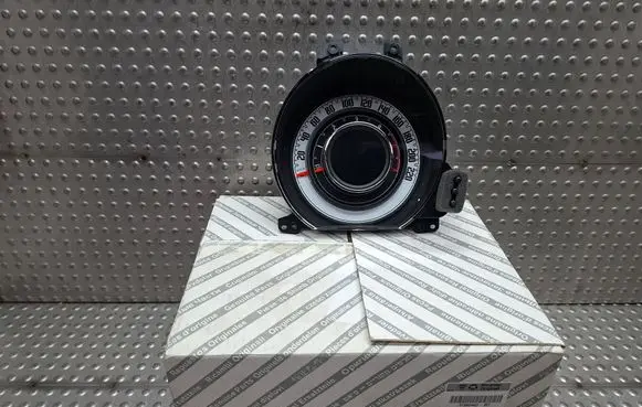 Fiat 500 Speedometer (instrument cluster) S26340048 735624423