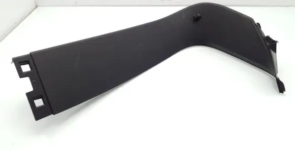 Mercedes-Benz A W176 Tailgate trim A1767400171