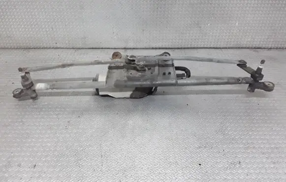 Jeep Grand Cherokee (WJ) Front wiper linkage and motor