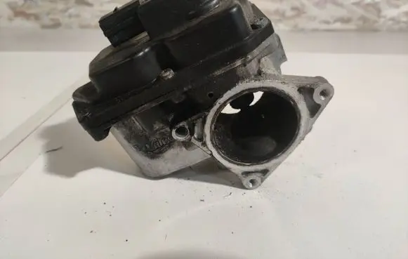 Audi A4 S4 B8 8K EGR valve 03L131501K