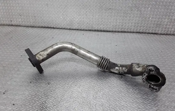 Opel Vivaro EGR valve line/pipe/hose