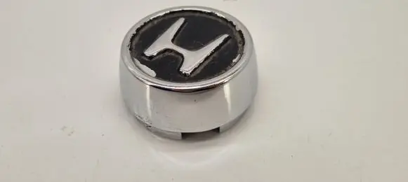 Original wheel cap