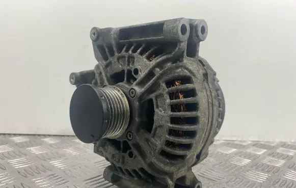Mercedes-Benz C W203 Generator/alternator A0141540702