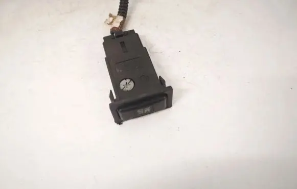 Traction control (ASR) switch