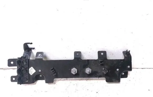 Volkswagen Transporter - Caravelle T6 Other engine bay part 7E0131563