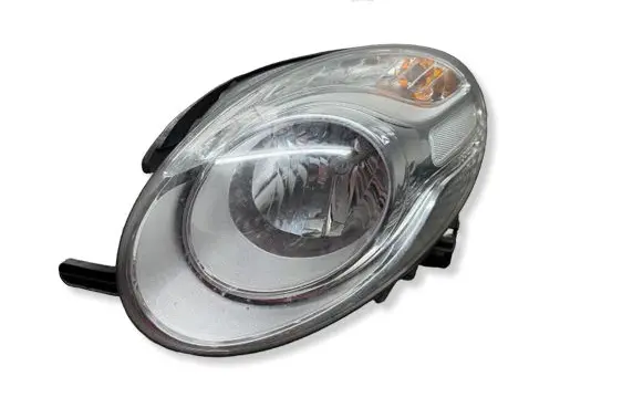 Fiat 500L Headlight/headlamp 