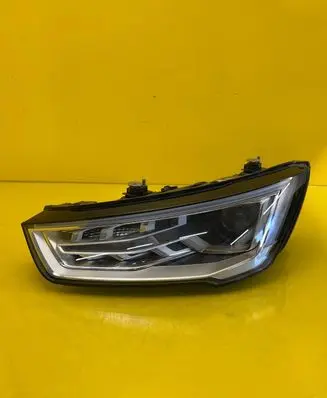 Audi A1 Headlight/headlamp 8XA941005