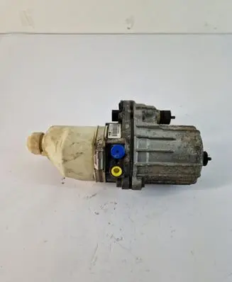 Opel Astra H Power steering pump 13276990