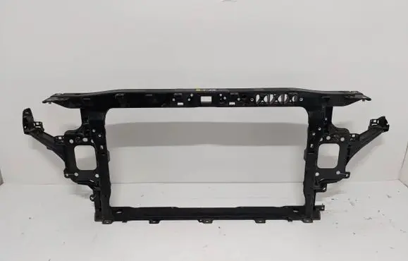 Hyundai i30 Radiator support slam panel