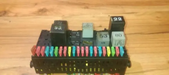 Volkswagen Golf III Fuse box set